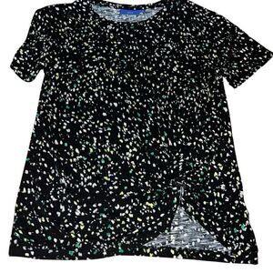 Woman’s Apt 9 dress shirt size Medium